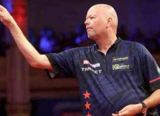 Raymond van Barneveld kehrt in die Top-10 der Order of Merit zurück; Rowby-John Rodriguez verbessert sich um 10 Plätze news-04102024-072002