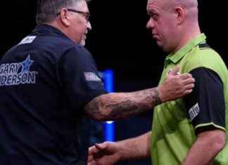Gary Anderson besiegt Michael van Gerwen im Grand Slam of Darts 2024 Achtelfinale news-11112024-055633