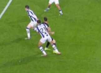 Fokus: VAR-Entscheidungen bei Barca-Pleite gegen Bayern München
Neuer Titel: VAR-Entscheidungen bei Barca-Pleite: Lewandowskis Fuß im Fokus news-11112024-125755