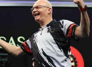 Mickey Mansell triumphiert über Cameron Menzies beim Grand Slam of Darts news-16112024-040413