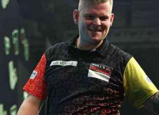 Erfolgreicher Pokerprofi Mike De Decker gewinnt Tausende Euro in Antwerpen news-19112024-162521