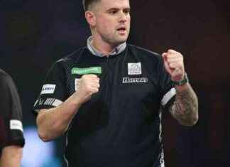 Luke Woodhouse gewinnt mit neun Legs in Folge gegen Damon Heta und zieht ins Achtelfinale der Darts-WM ein luke-woodhouse-gewinnt-mit-neun-legs-in-folge-gegen-damon-heta-und-zieht-ins-achtelfinale-der-darts-wm-ein