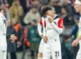 Eintracht Frankfurt unterliegt deutlich gegen den FC Bayern München eintracht-frankfurt-unterliegt-deutlich-gegen-den-fc-bayern-mnchen