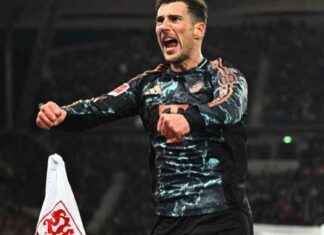 VfB Stuttgart unterliegt FC Bayern München 1:3 in Bundesliga 2025 vfb-stuttgart-unterliegt-fc-bayern-mnchen-13-in-bundesliga-2025