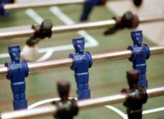 Aufstellungen: Teilnehmer: Holstein Kiel Gegen Borussia Dortmund – Wer Schafft Den Sprung In Die Elf? Aufstellungen: Teilnehmer: Holstein Kiel Gegen Borussia Dortmund – Wer Schafft Den Sprung In Die Elf?