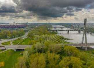 Aufstellungen: Teilnehmer: RB Salzburg gegen FC Bayern München Aufstellungen: Teilnehmer: RB Salzburg gegen FC Bayern München