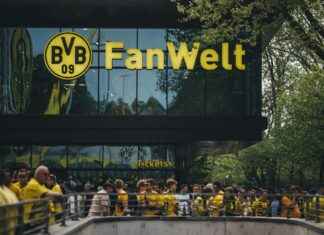 Teilnehmer: Borussia Dortmund gegen FC Bayern München Tabelle Teilnehmer: Borussia Dortmund gegen FC Bayern München Tabelle