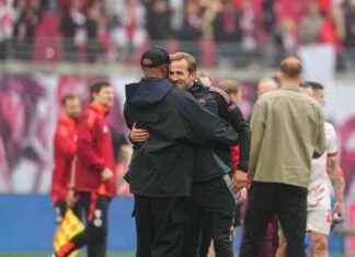 FC Bayern München: Meisterschaftsgewinn für 3 besondere Fans fc-bayern-mnchen-meisterschaftsgewinn-fr-3-besondere-fans