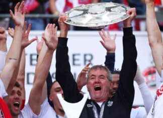 Friedhelm Funkel führt 1. FC Köln zurück in die Bundesliga: Aufstiegsträume werden wahr friedhelm-funkel-fhrt-1-fc-kln-zurck-in-die-bundesliga-aufstiegstrume-werden-wahr