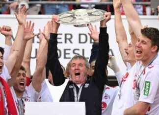 Köln-Held Funkel: Zwei Meisterschalen und ein Aufstieg – die größte Geste kln-held-funkel-zwei-meisterschalen-und-ein-aufstieg-die-grte-geste