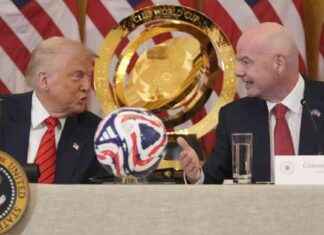 Infantino begleitet Trump auf Golfreise: Einflussnahme im Fokus nfantino-begleitet-trump-auf-golfreise-einflussnahme-im-fokus